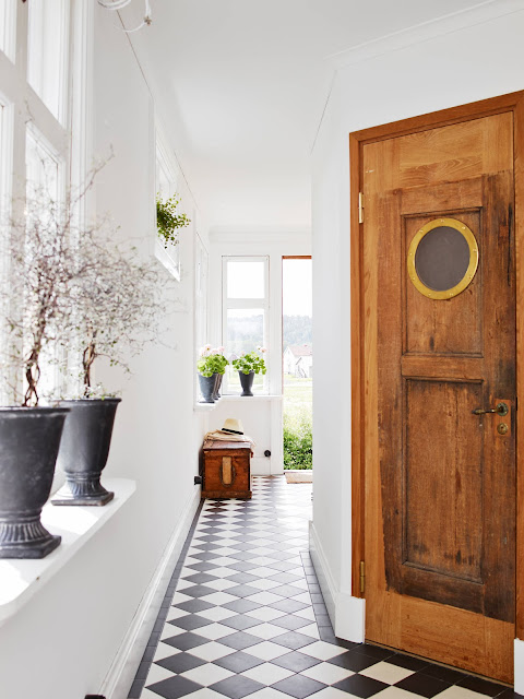 Nice entryway | Perfect Scandinavian Style House 