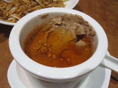 Lao Beijing, pigeon soup