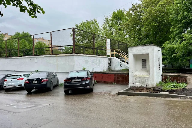 Большая Черкизовская улица, дворы