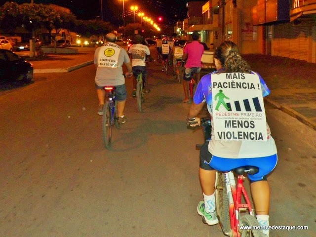 Pedalada noturna em Santa Cruz do Capibaribe