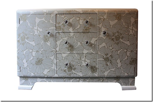 flowersideboard