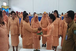 Dharma Wanita Persatuan (DWP) Raja Ampat Kukuhkan Badan Pengurus Baru