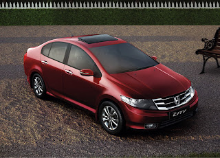 Photo: New facelift version of 2012 Honda City Front