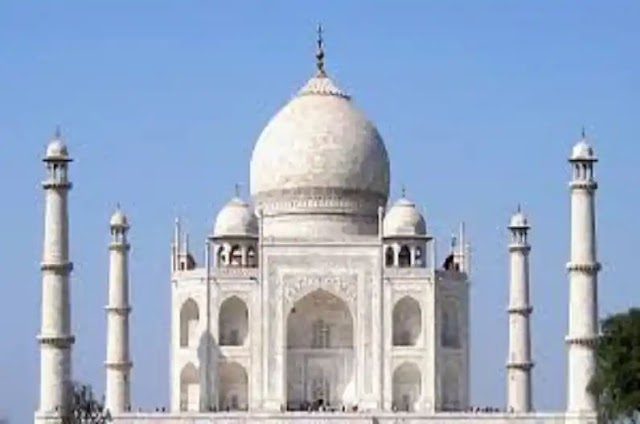 Agra आज से तीन दिनों तक ताजमहल में फ्री एंट्री ,शाहजहां और मुमताज की मकबरे भी देख सकेंगे..