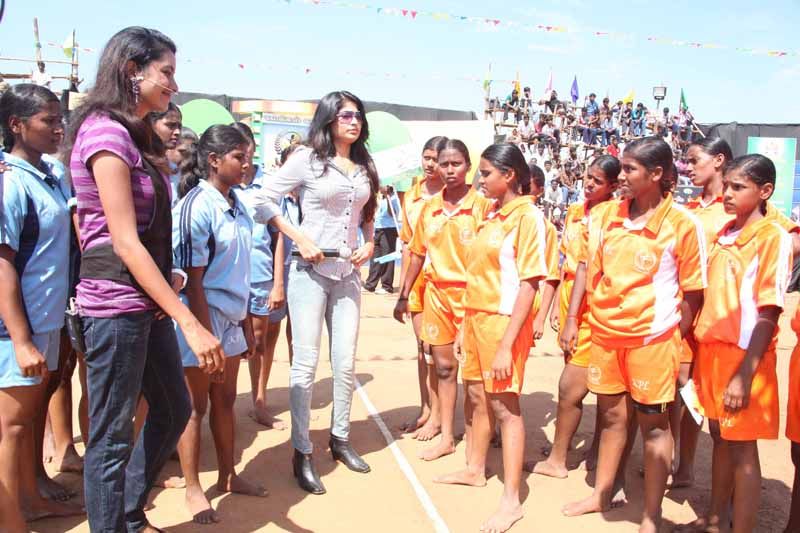 Vijayalakshmi at Womens Kabaddi Match Stills Photoshoot images