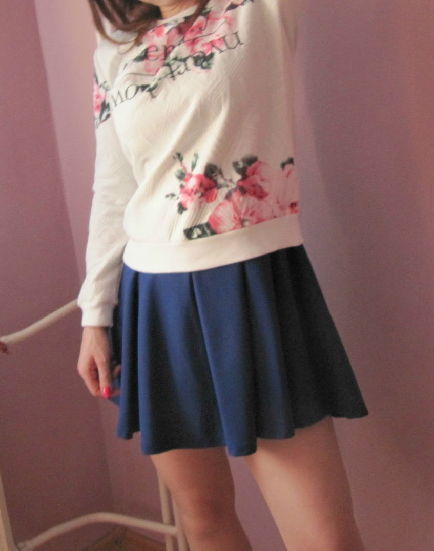 http://www.sheinside.com/White-Long-Sleeve-Floral-Jacquard-Sweatshirt-p-185211-cat-1773.html