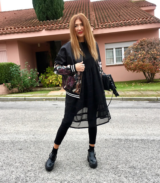 Carmen Hummer, Vestido, Mo&de, Bomber, Mulec, street style, look of the day, black, dress, blog de moda, estilista, personal shopper, shopping day