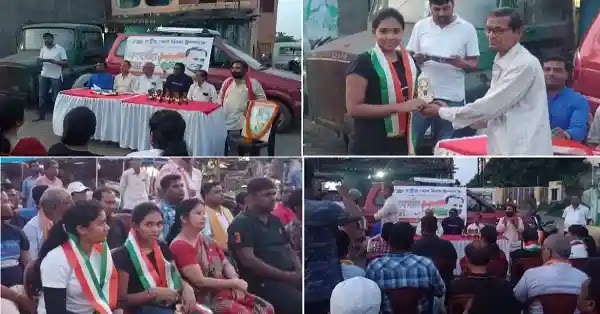 রাষ্ট্রীয় ক্রীড়া দিবসে এলাকার তরুণ প্রতিভাবান খেলোয়াড়দের সম্মান জানালো বিজেপি
