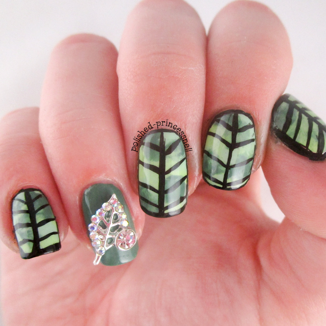 leaves-tree-nail-art