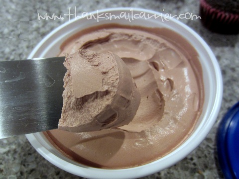 Chocolate Cool Whip frosting