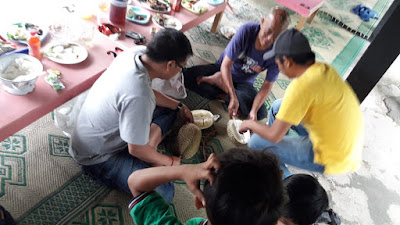   Piknik di Ekowisata Taman Air Tlatar Boyolali