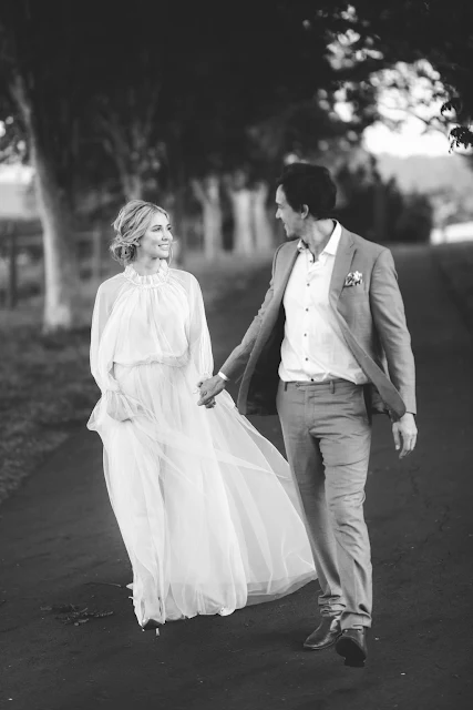 orchard grove studios wedding photography scenic rim bride gold coast australian designer bridal gown