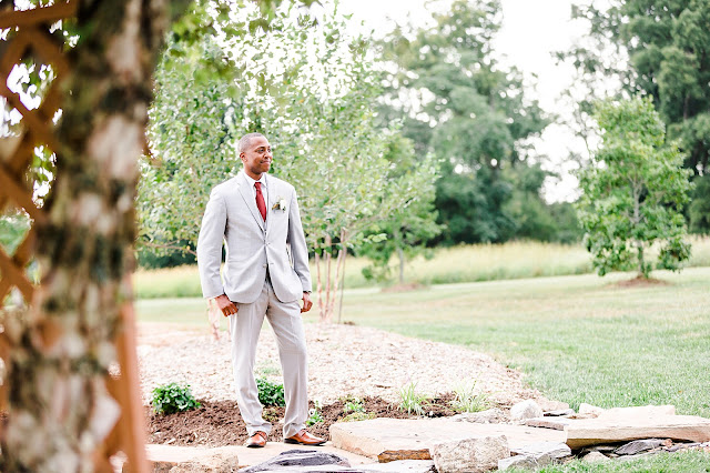 A Formal Grey and Copper Wedding at Glen Ellen Farm in Ijamsville, MD by Heather Ryan Photography