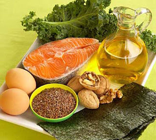 <img src="alimentos-ricos-en-proteínas.jpg" alt="los ácidos grasos Omega 3 son precursores de eicosanoides buenos"/> 