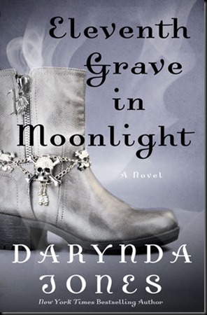 Eleventh Grave in Moonlight  (Charley Davidson #11)