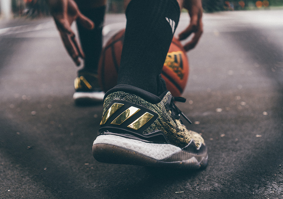 adidas Crazylight Boost 2016 Black Gold