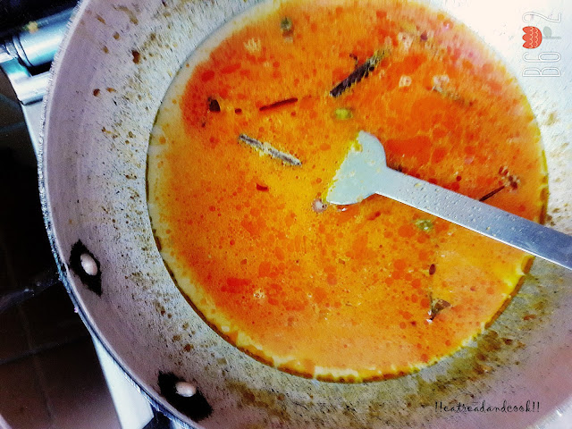 how to make Chingri Macher Malaikari / Prawn Malaikari / bengali prawn malaikari / bengali prawn curry with coconut milk / chingrir malaikari recipe and preparation with step by step pictures