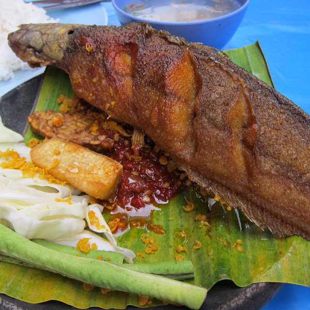 Pecel Lele