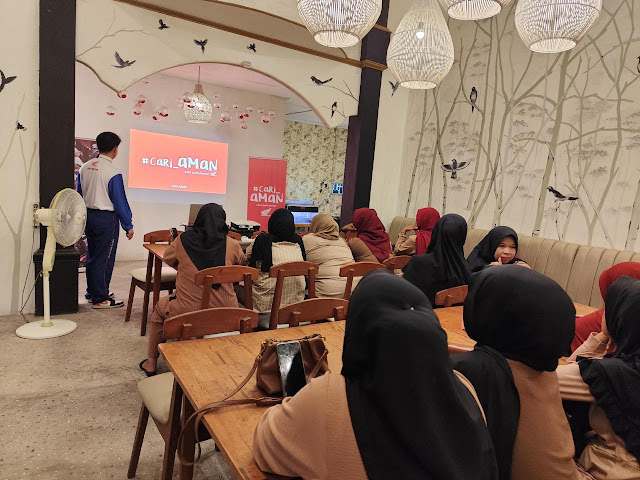Edukasi Safety Riding Asmo Kalbar bersama Ibu-Ibu Pengajian Paris 2