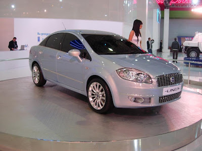 Fiat Linea Emotion Pack 1.3 Multijet-4. There is a fake perception floating