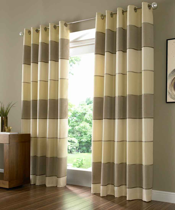 Living Room Window Curtains Ideas