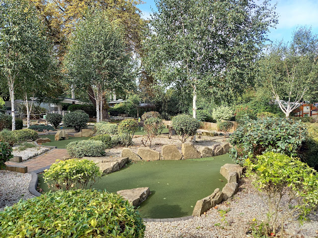 Golden Putter Mini Golf in Clifton Park, Rotherham