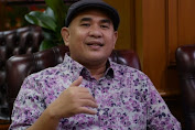 PWI Provinsi Riau Terbitkan Buku Putih Khusus Wartawan Kompeten