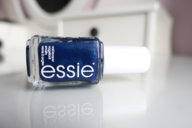 Essie Leggy Legend Limited Edition Bell-Bottom Blues