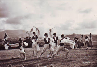 pays basque autrefois danses