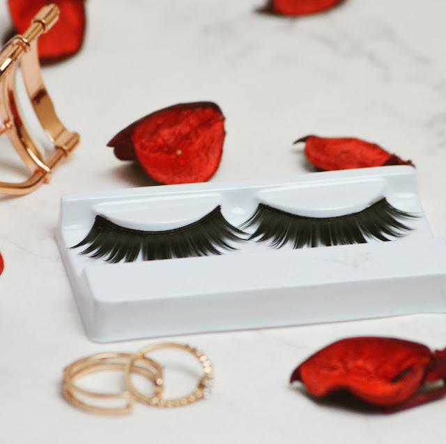 Lovelaughslipstick blog - fashion beauty health and lifestyle blogger reviewing Threads Beauty Angel Lashes False Eyelashes