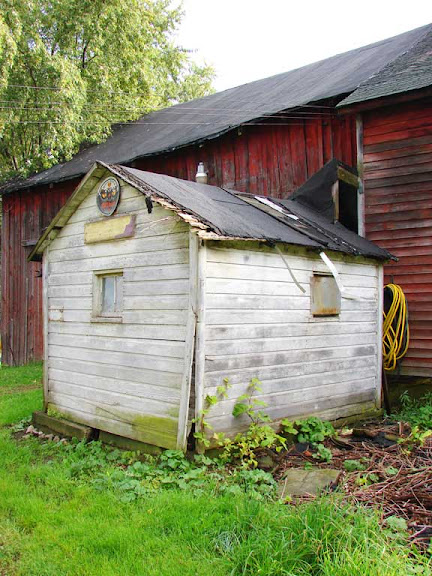 how to build a barn roof