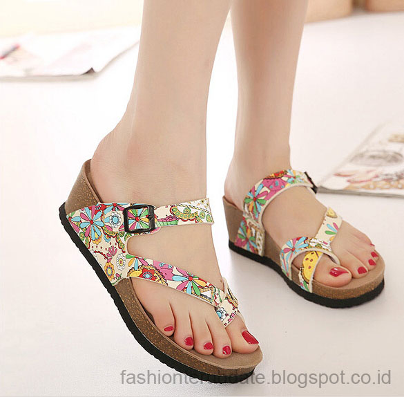 Trend Model  Sandal  Wanita  Terbaru 