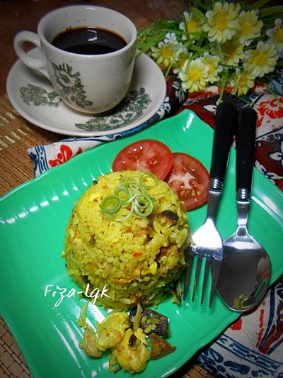 NASI GORENG KUNYIT - ALA KAMPUNG  Fiza's Cooking