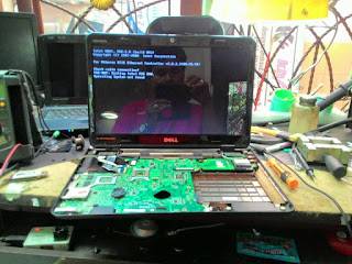 Service Laptop Reballing VS Ganti Chip