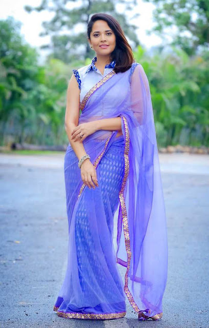 Anasuya Telugu Actress Sleeveless Saree Pics
