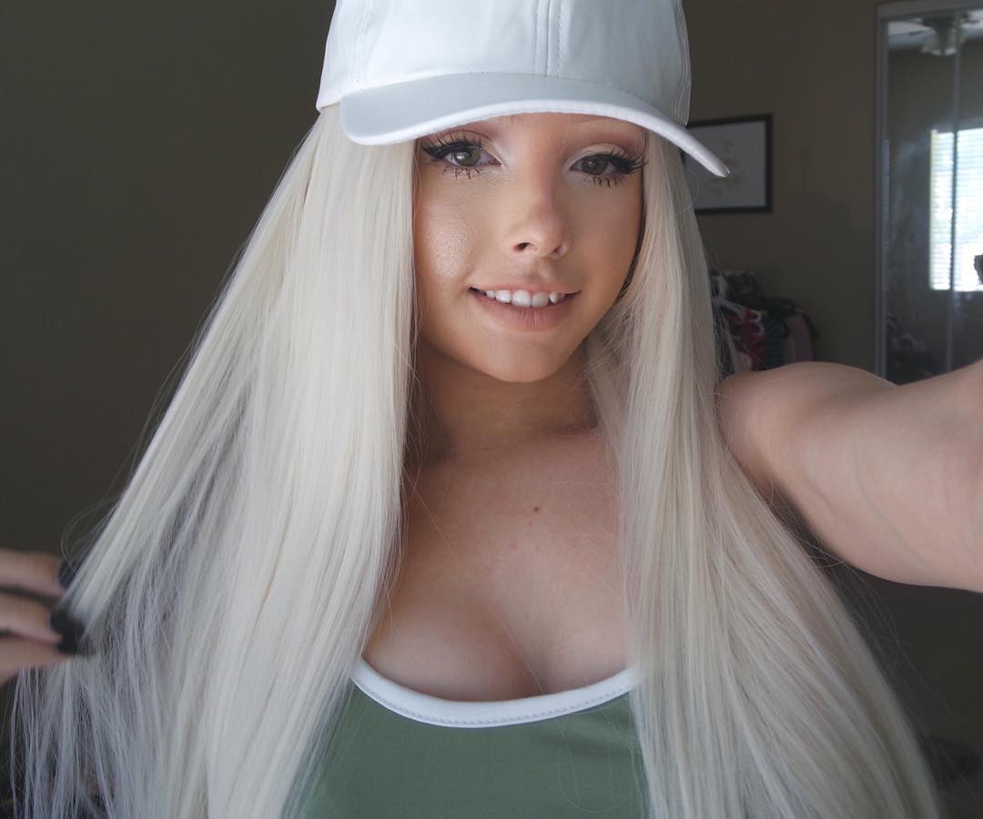 Cute Teen Transgender Brittney Kade Instagram Pictures