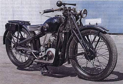 Vintage Motorcycles Seen On www.coolpicturegallery.us