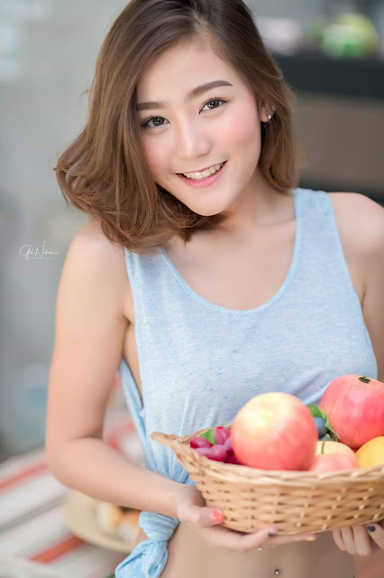 Beautyfull and sweet girl photograph