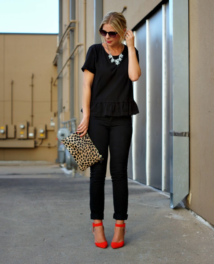 basic black fall transitional outfit idea