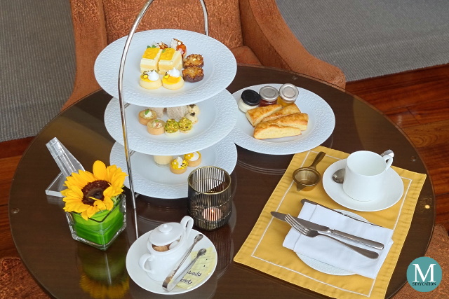 Honeyholic Afternoon Tea at the Writers Bar, Raffles Hotel Makati