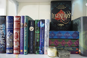 Bookshelf image of Legendary by Stephanie Garber