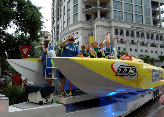 Geico powerboat