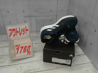 アウトレット　26061　ADIDAS　KIDS　SHOE　１７６０円