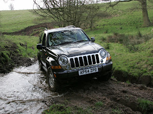Jeep Cherokee UK Version 2005 (6)