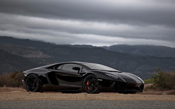 lamborghini aventador silver