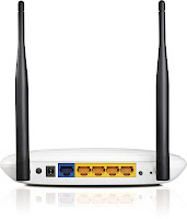 TP LINK TL-WR841ND Back