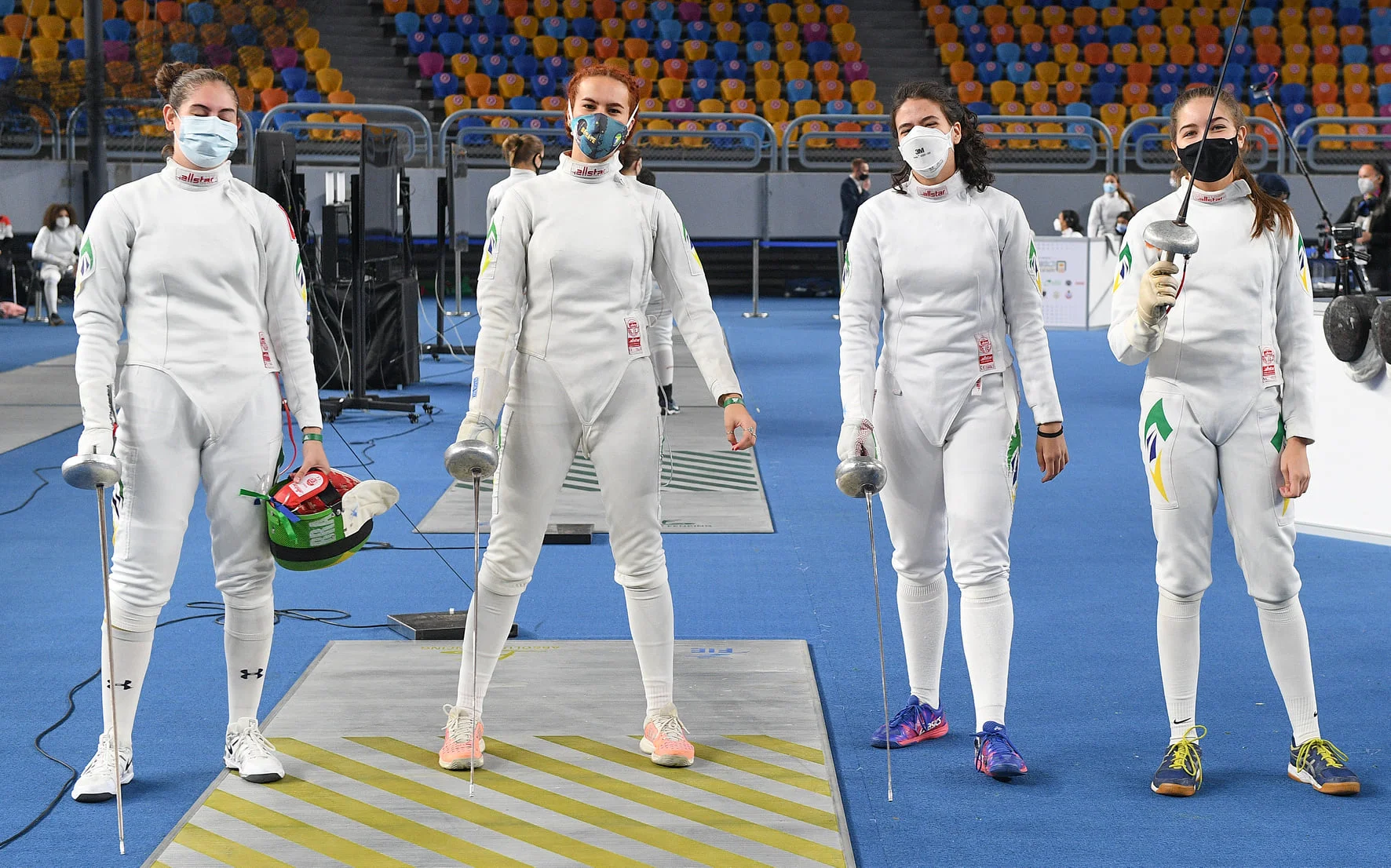 Clara Amaral Victoria Vizeu Carolina Checheliski Giorgia Giordano foto boa esgrima epee espada feminina