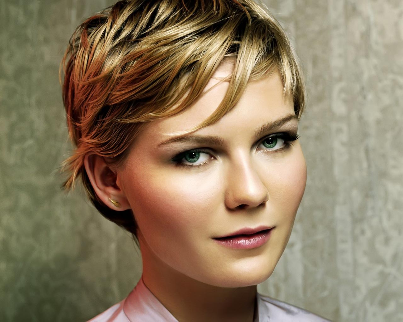 Kirsten Dunst Wallpapers