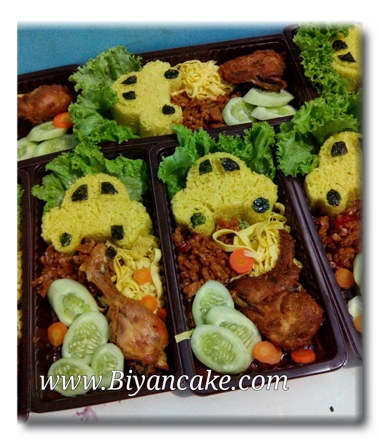 BIyanCakes Toko kue di bekasi Nasi  kuning bento  mobil Dwi