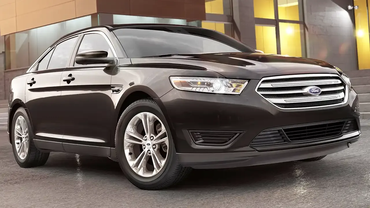 Ford Taurus SE